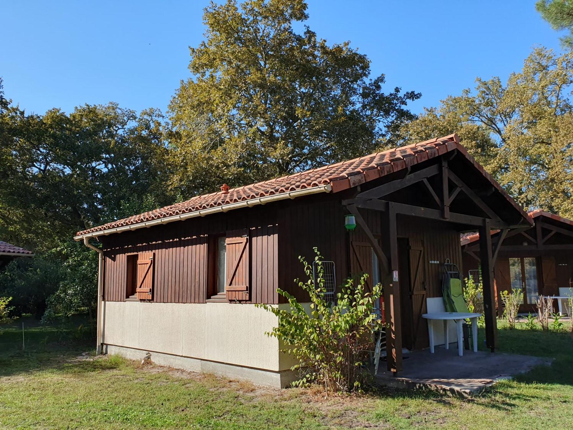 Les Chalets Du Gelat, Nature Et Calme Noaillan Εξωτερικό φωτογραφία